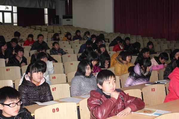 2012年泰州實驗中學2月22日團支部例會 2012年泰州實驗中學2月22日團支部例會