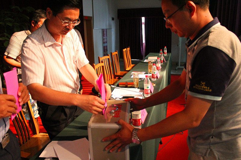 泰州實驗中學隆重召開工會第七屆代表大會 泰州實驗中學隆重召開工會第七屆代表大會