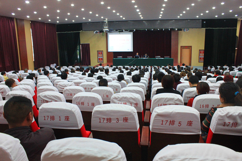 我校召開高二年級學生家長會和班級家長會 我校召開高二年級學生家長會和班級家長會