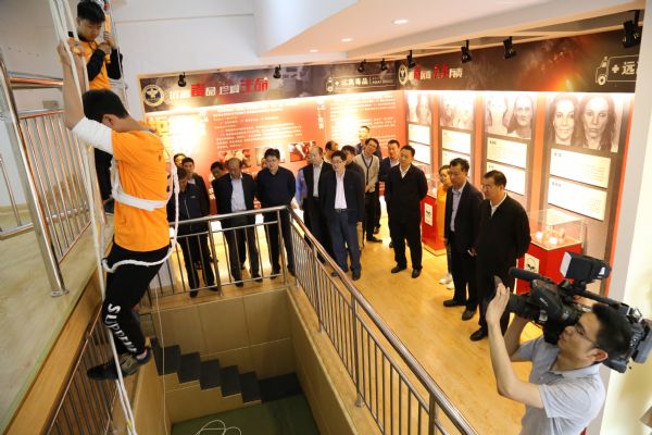 孔德平到我校調研校園安全工作