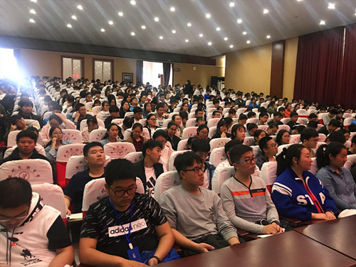 我校開展“預防校園欺凌_共建平安學校”講座