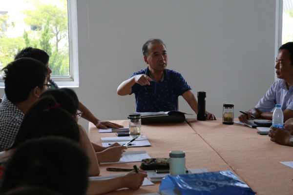 內容豐，形式新，效果好