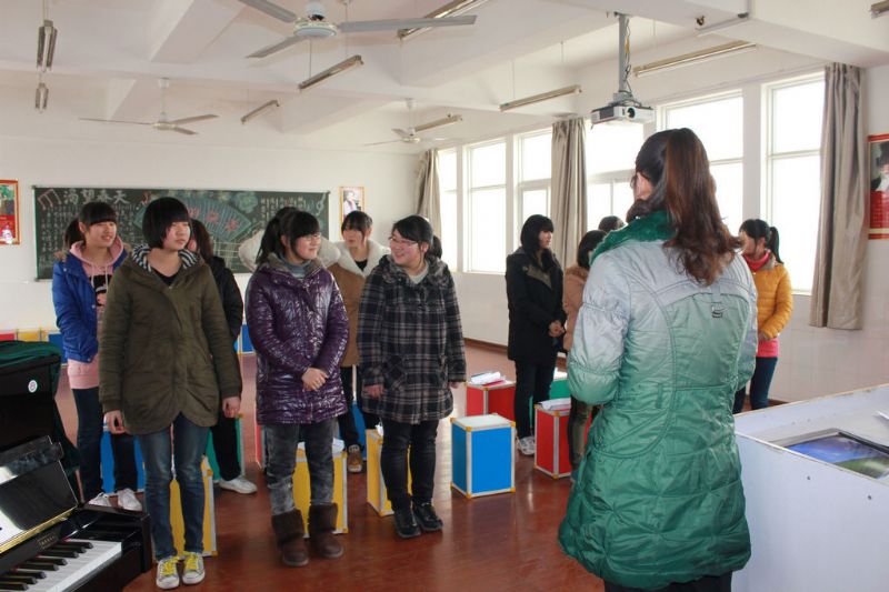 泰州實(shí)驗(yàn)中學(xué)“繪聲”歌唱社團(tuán)正式成立 泰州實(shí)驗(yàn)中學(xué)“繪聲”歌唱社團(tuán)正式成立