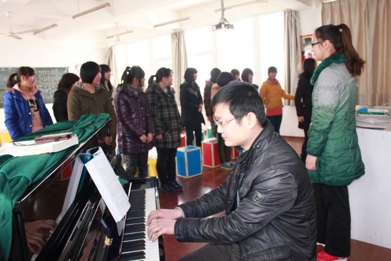 泰州實(shí)驗(yàn)中學(xué)“繪聲”歌唱社團(tuán)正式成立 泰州實(shí)驗(yàn)中學(xué)“繪聲”歌唱社團(tuán)正式成立