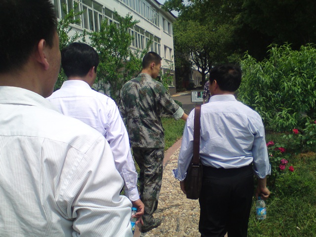 綜合實踐活動—師生參觀“遠望二號”測量船 綜合實踐活動—師生參觀“遠望二號”測量船