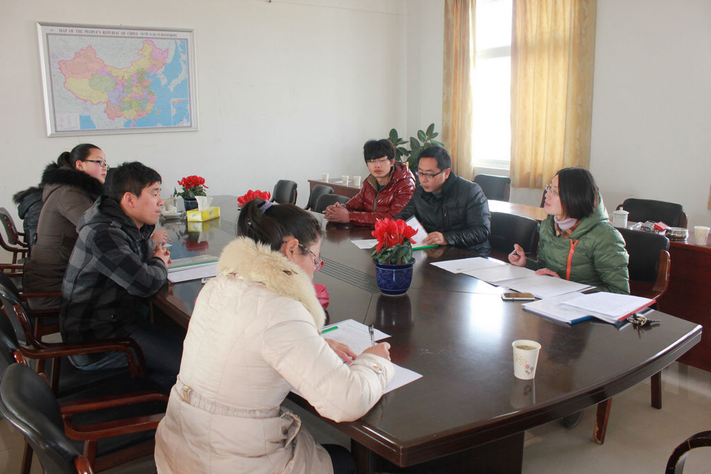 團委召開2012-2013年度第二學期團委工作會議 團委召開2012-2013年度第二學期團委工作會議