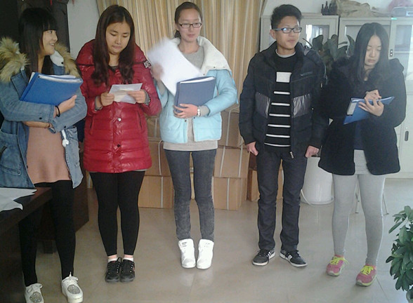 我校團委組織學生參加首屆江蘇省“未來金話筒”朗誦大賽暨電視主持新人賽 我校團委組織學生參加首屆江蘇省“未來金話筒”朗誦大賽暨電視主持新人賽