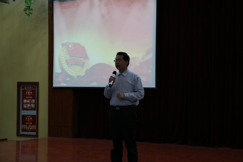 “邁好青春第一步”——泰州實驗中學入團儀式圓滿舉行 “邁好青春第一步”——泰州實驗中學入團儀式圓滿舉行